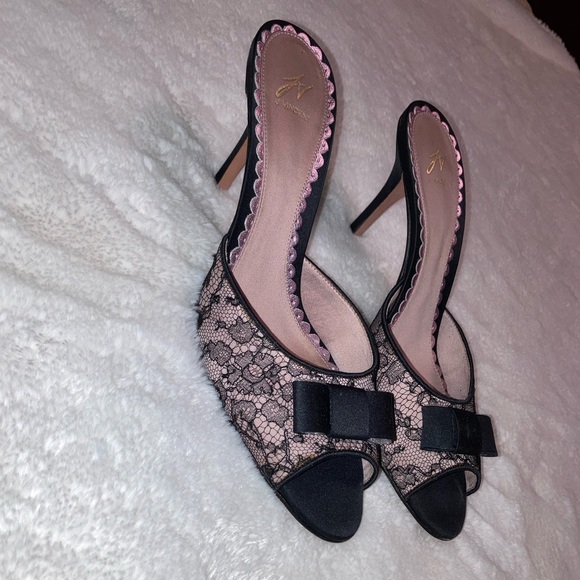 J Vincent High Heels - Picture 3 of 3